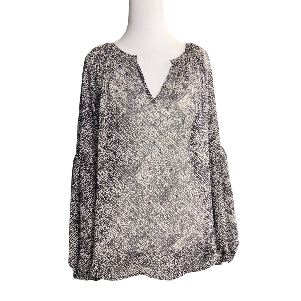 Love Stitch Women Boho Blouse S Flowy Balloon Sleeve V-Neck Sheer Black NEW - Picture 2 of 12